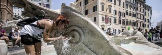 CALDO TORRIDO SULL'ITALIA,BOLLINO ROSSO IN 10 CITTA':OGGI IL TERMOMETRO SFIORA I 40 GRADI