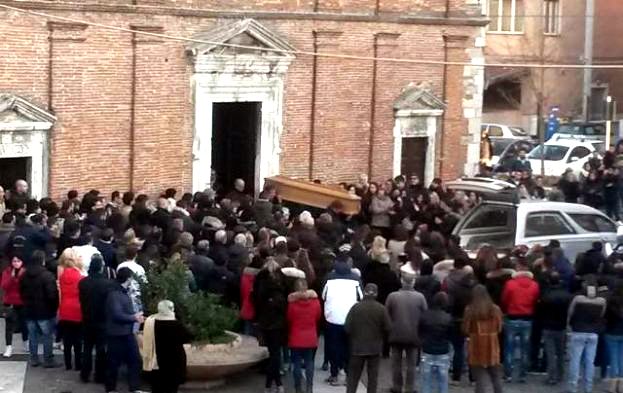 CARSOLI,L'ULTIMO SALUTO AD ALESSANDRO PERRONE