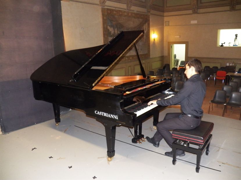 III CONCORSO INTERNAZIONALE DI PIANOFORTE:SONO INIZIATE LE COMPETIZIONI AL TEATRO "LA FENICE" DI ARSOLI