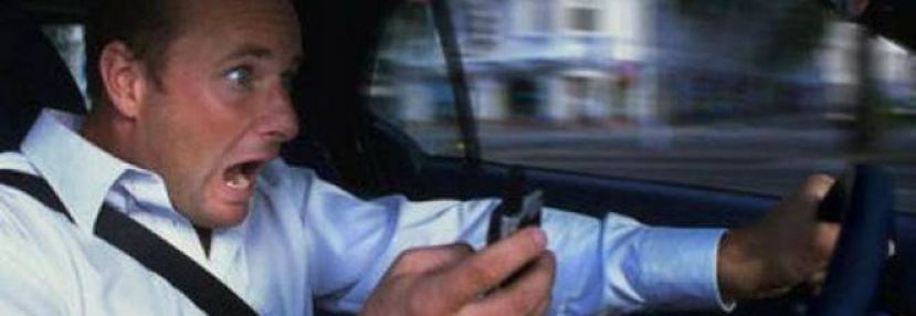 INCIDENTI STRADALI IN AUMENTO: 972 MORTI IN 7 MESI. POLIZIA: COLPA ANCHE DEGLI SMARTPHONE