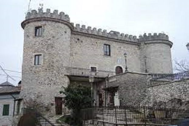 Castello di Oricola