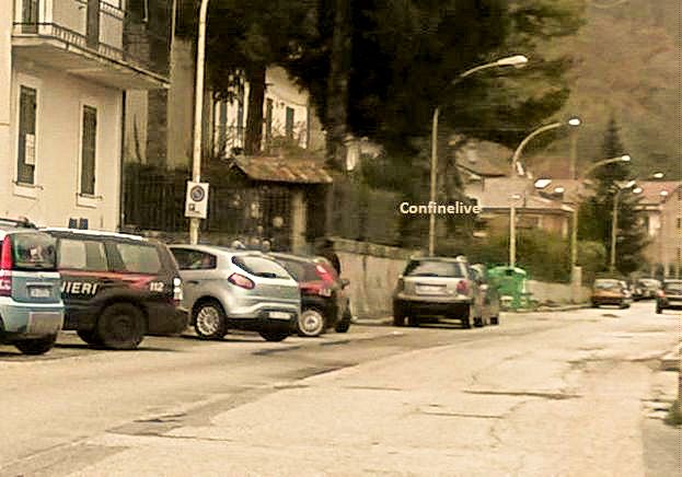 RAPINA IN VILLA A CARSOLI, ACQUISITI I VIDEO DELLE TELECAMERE DEL CENTRO CITTADINO PER SMASCHERARE I COLPEVOLI