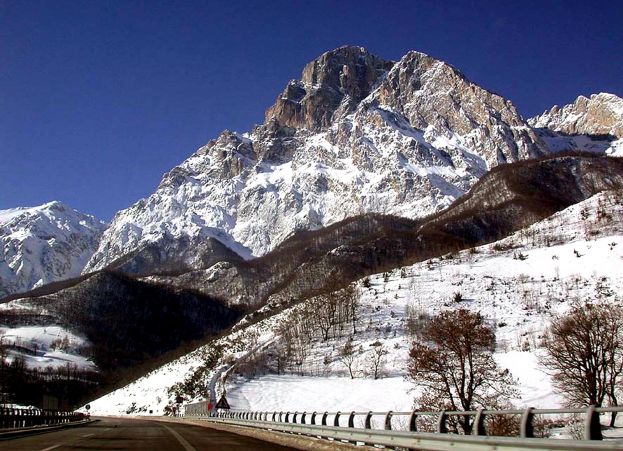 SCONVOLGENTI PREVISIONI SCIENTIFICHE PER IL PROSSIMO INVERNO