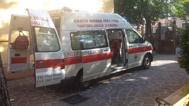 CENTAURO ROMANO ESCE FUORI STRADA NEI PRESSI DI PIETRASECCA,PRONTO INTERVENTO DELL 118 DI CARSOLI