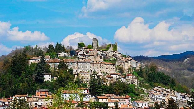 VISITA GUIDATA NELL'ANTICO BORGO DI CARSOLI: UNA RISCOPERTA STORICA E CULTURALE