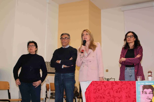 Relatori