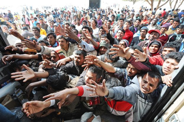 SE TUTTI CHIUDONO LE FRONTIERE, IN ITALIA ARRIVERANNO OLTRE 400MILA MIGRANTI