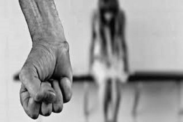 Violenza Femminile