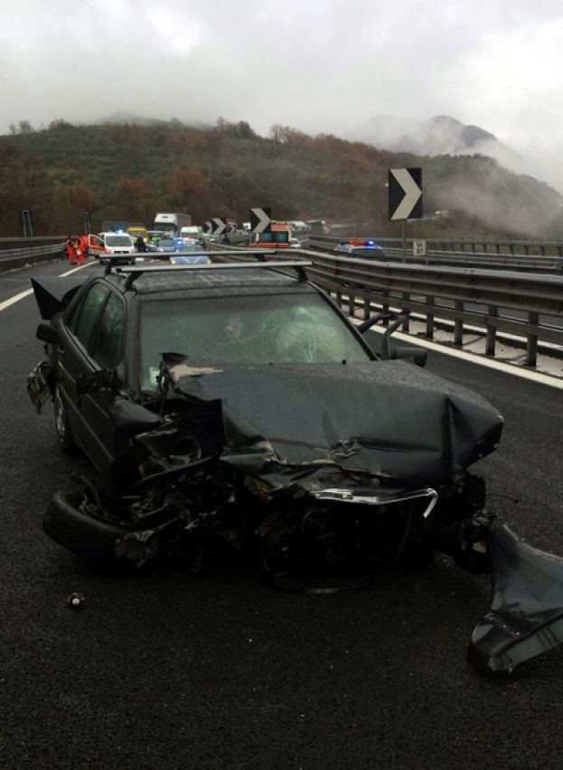 INCIDENTE MORTALE SULL'A24 TRA CARSOLI E VICOVARO , RIAPERTO IL TRATTO IN DIREZIONE ROMA
