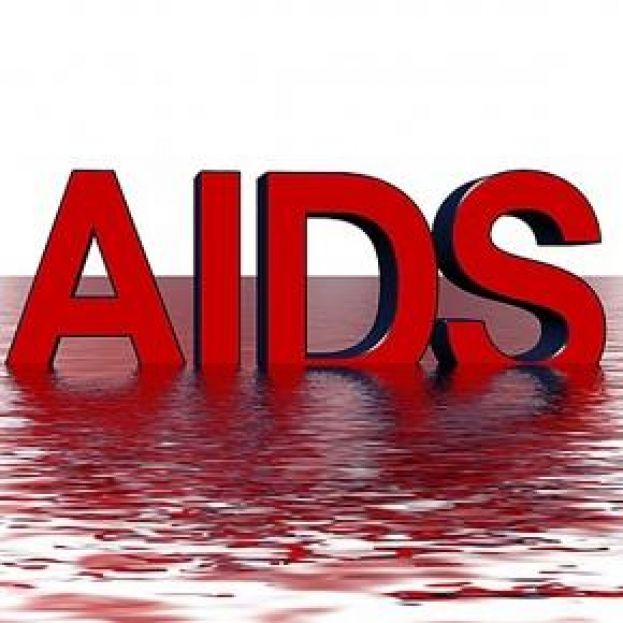 SBARCHI IN ITALIA E AIDS : 25,8 MILIONI DI CASI DI HIV NELL'AFRICA SUBSARIANA