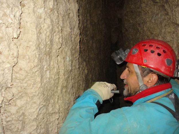 GROTTE DI PIETRASECCA:LA RISPOSTA DI ANDREA DEGLI ESPOSTI ALL'EX SINDACO DOMENICO D'ANTONIO