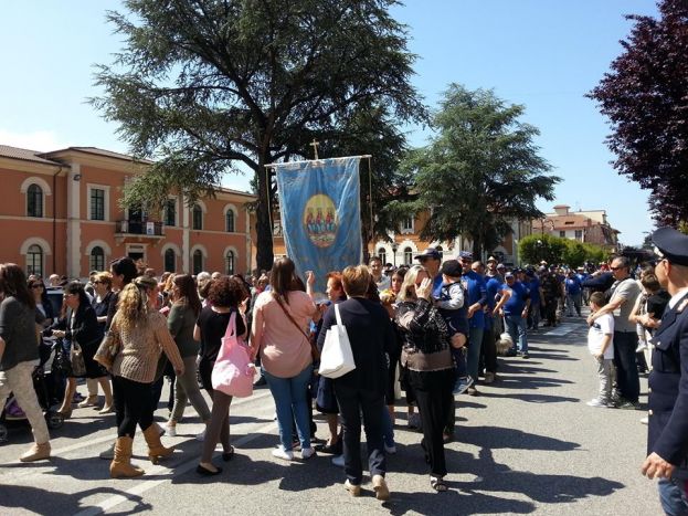 LE FOTO DEL RIENTRO A CARSOLI DEI PELLEGRINI DELLA SANTISSIMA TRINITA'