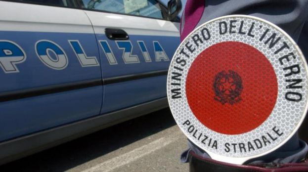 AUTOMOBILISTA SORPRESO DALLA POLIZIA DI CARSOLI CON ASSICURAZIONE FALSA: MULTA ED AUTO SEQUESTRATA