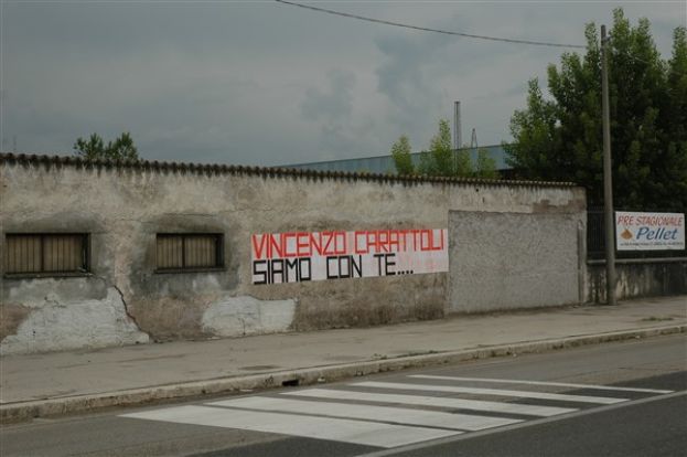SOLIDARIETA' E VICINANZA A VINCENZO CARATTOLI