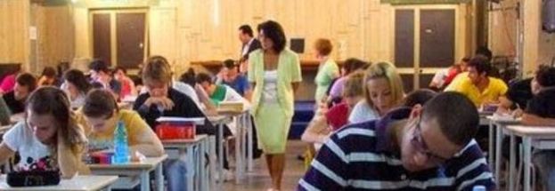 MATURITA',OGGI LA TERZA PROVA:STUDENTI ALLE PRESE CON IL 'QUIZZONE'