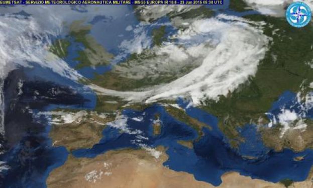 PREVISIONI METEO:ALLERTA E PIOGGE FINO A LUGLIO.E' PAUSA ESTATE