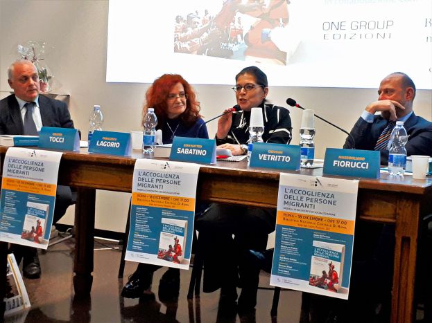 al centro, l'editrice Francesca Pompa e Tiziana Grassi