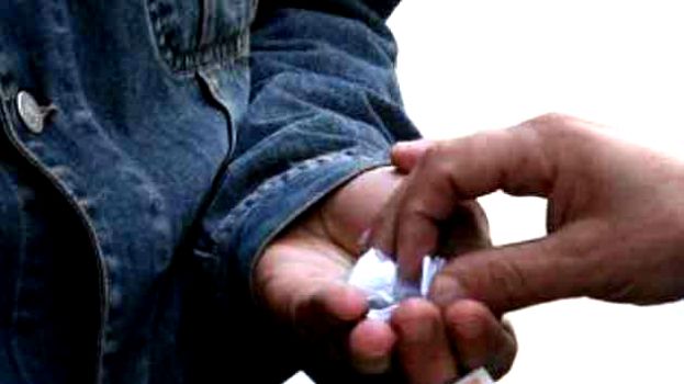INCREDIBILE SOLO IN ITALIA: MAROCCHINI AGLI ARRESTI DOMICILIARI NELLA VILLETTA CHE OCCUPANO ABUSIVAMENTE